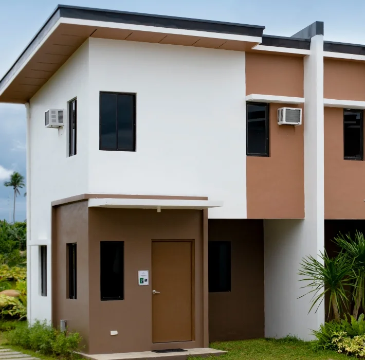 Townhouse 53 wide image-next